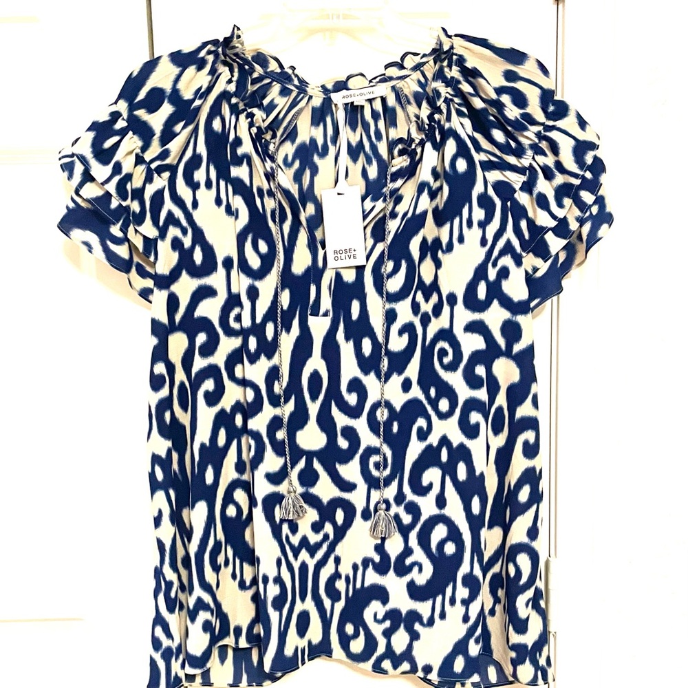 Rose & Olive Blue and White Puff Sleeve Blouse